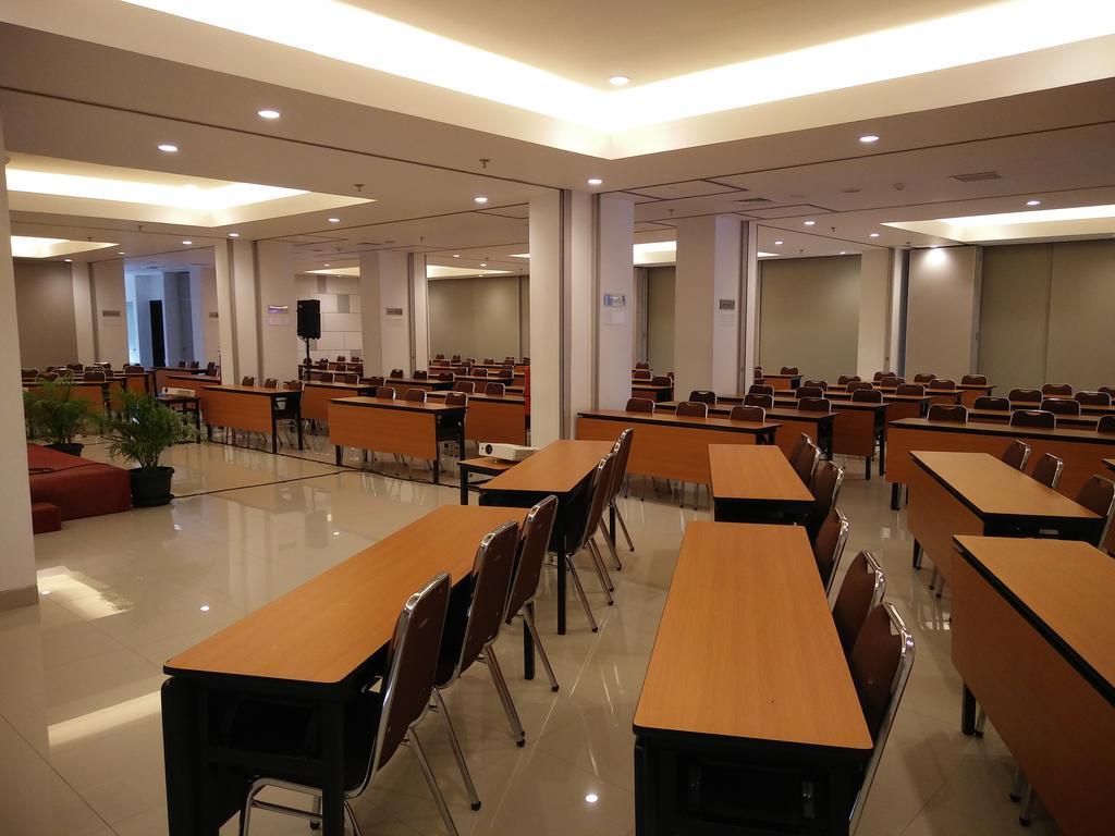 Amaris Hotel Citra Raya - Tangerang Buitenkant foto
